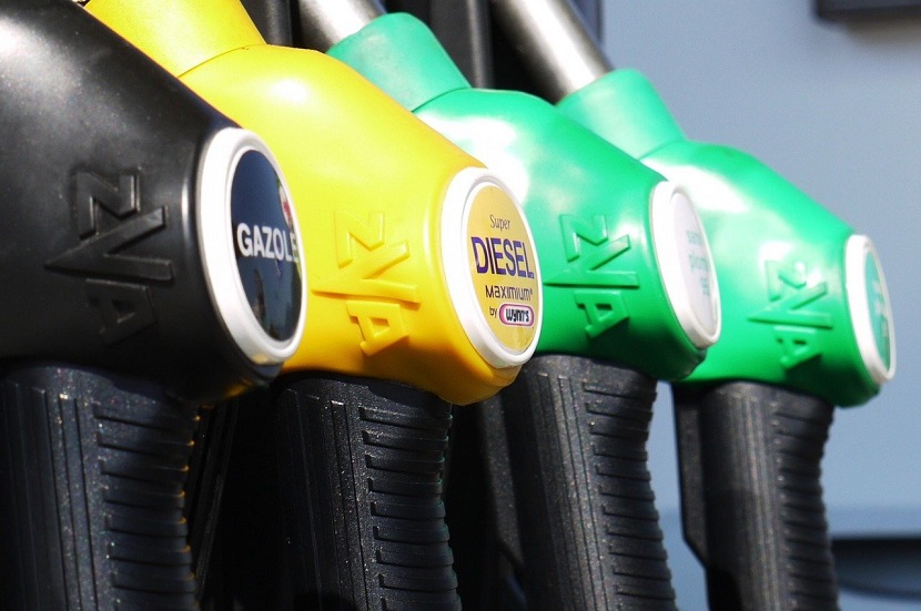 OPEC+ production restrictions threaten the oil market